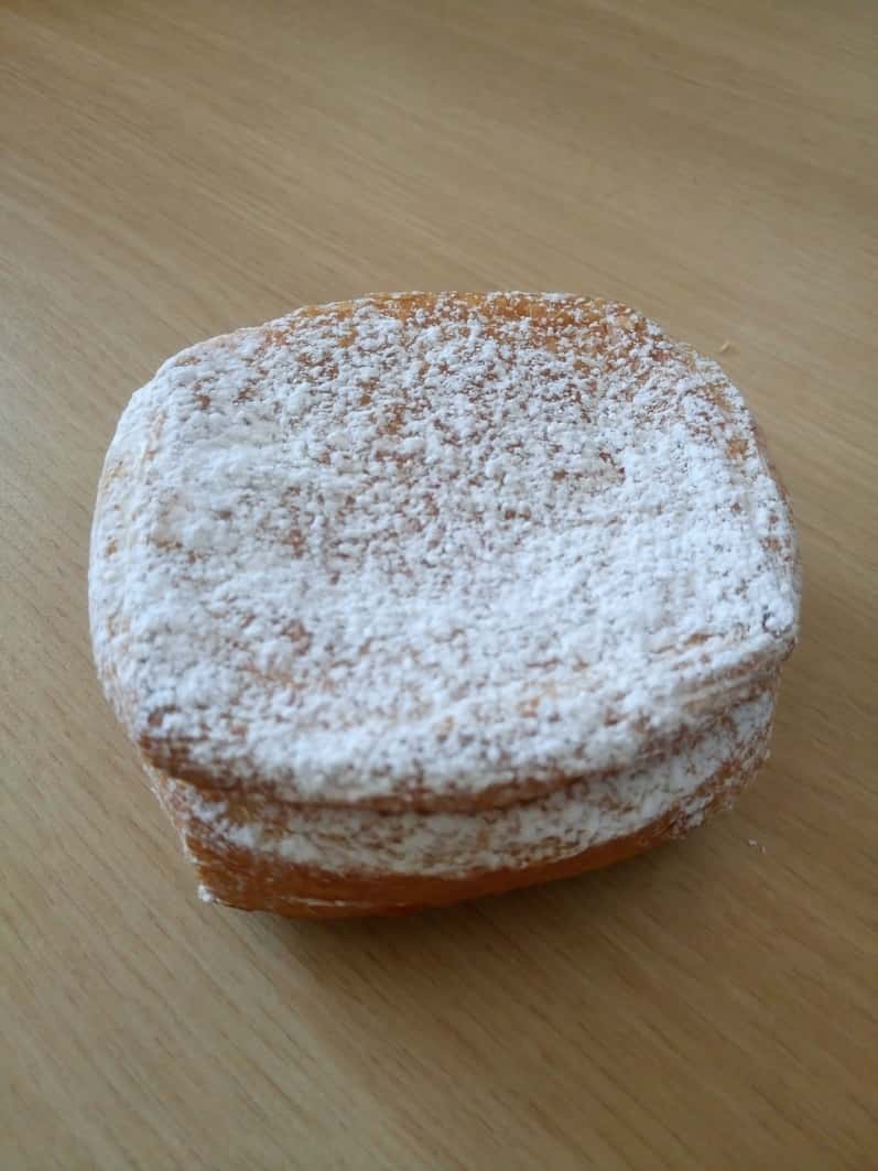 Crémekoek met suiker